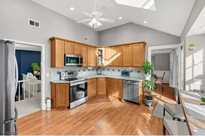 97 Beacon Hill Rd, Washington Township, NJ 07830 - Photo 14