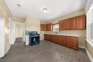 359 Belmont Ave, Haledon, NJ 07508 - Photo 4