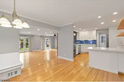 424 Colonial Ave, Westfield, NJ 07090 - Photo 14