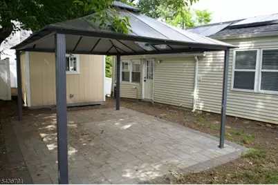 20 Greenwood Ave, Wanaque, NJ 07420 - Photo 16