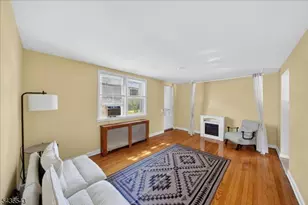 513 Brooklawn Ave, Roselle Boro, NJ 07203 - Photo 2