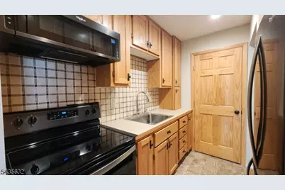 2350 State Route 10 #16, Parsippany, NJ 07950 - Photo 8