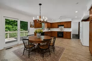 35 Manor Dr, Bernards Township, NJ 07920 - Photo 10