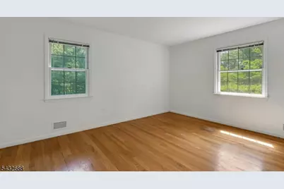 35 Manor Dr, Bernards Township, NJ 07920 - Photo 28