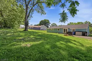 23 Marudy Dr, Clinton, NJ 08809 - Photo 26