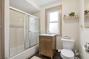 79 Franklin Pl, Totowa, NJ 07512 - Photo 18