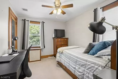 79 Franklin Pl, Totowa, NJ 07512 - Photo 16
