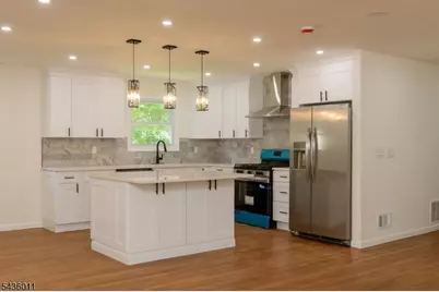 104 Marmora Rd, Parsippany, NJ 07054 - Photo 12