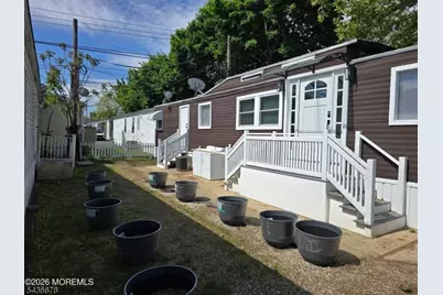 9 Monique Circle, Hazlet Township, NJ 07730 - Photo 2