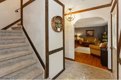 7 Crest Dr, Washington Township, NJ 07853 - Photo 6