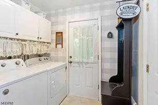 7 Crest Dr, Washington Township, NJ 07853 - Photo 14