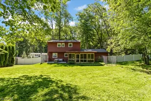 7 Crest Dr, Washington Township, NJ 07853 - Photo 26