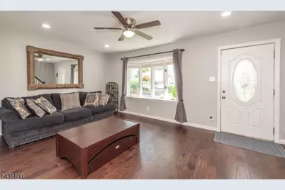 114 Sunrise Ter, Cedar Grove, NJ 07009 - Photo 12