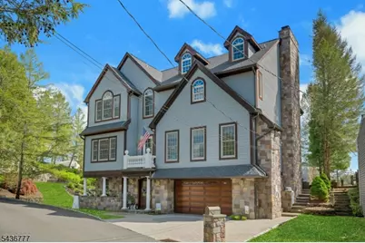 10 Oakdale Ave, Hopatcong, NJ 07821 - Photo 1