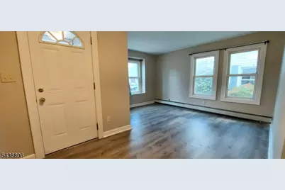 31 Stewart Pl, Fanwood, NJ 07023 - Photo 2