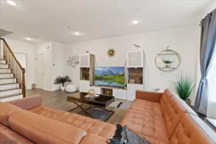 17 Swing Bridge Ln, South Bound Brook Boro, NJ 08880 - Photo 6