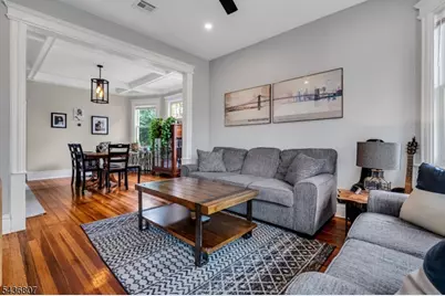 10 Vermont St Unit #2, Maplewood, NJ 07040 - Photo 2
