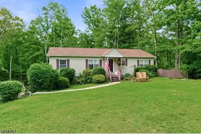 11 Fox Run, Montague, NJ 07827 - Photo 1