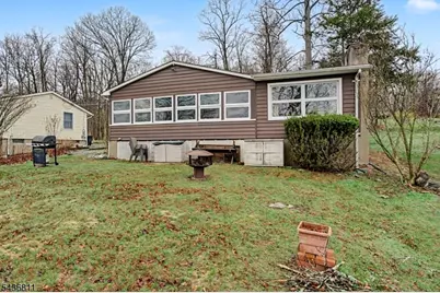 40 E Shore Dr, Hampton Township, NJ 07860 - Photo 32
