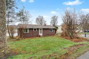 40 E Shore Dr, Hampton Township, NJ 07860 - Photo 46