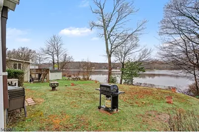 40 E Shore Dr, Hampton Township, NJ 07860 - Photo 26