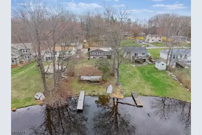 40 E Shore Dr, Hampton Township, NJ 07860 - Photo 4