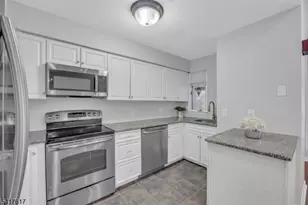 12 Augusta Dr, Clinton Township, NJ 08801 - Photo 10