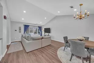 12 Augusta Dr, Clinton Township, NJ 08801 - Photo 6