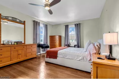 87 Keer Ave, Newark, NJ 07112 - Photo 10