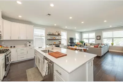 363 Main St #363, Little Falls Township, NJ 07424 - Photo 10