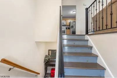 128 Baltimore Ave, Hillside, NJ 07205 - Photo 34