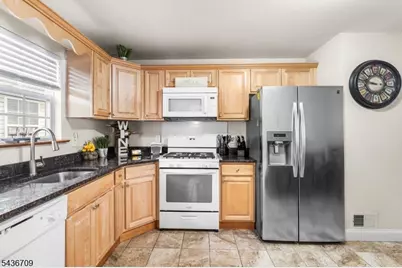 128 Baltimore Ave, Hillside, NJ 07205 - Photo 44