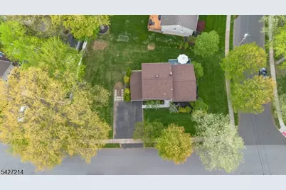 85 Redwood Rd, Springfield, NJ 07081 - Photo 36