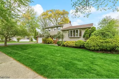 85 Redwood Rd, Springfield, NJ 07081 - Photo 2