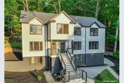 90 Chestnut St #A, Morristown, NJ 07960 - Photo 1