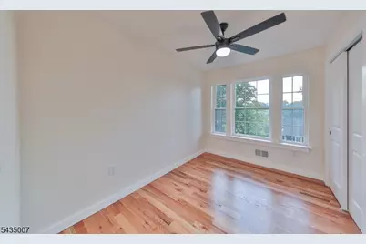 90 Chestnut St #A, Morristown, NJ 07960 - Photo 4