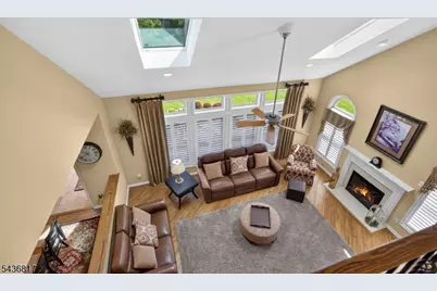 16 Saint Andrews Ct, Mount Olive, NJ 07836 - Photo 8
