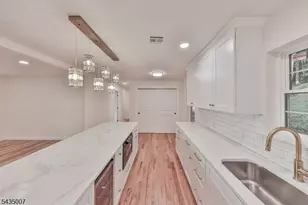 90 Chestnut St, Morristown, NJ 07960 - Photo 6