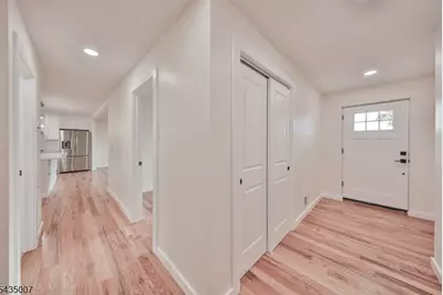 90 Chestnut St #B, Morristown, NJ 07960 - Photo 16