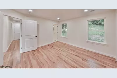 90 Chestnut St #B, Morristown, NJ 07960 - Photo 10