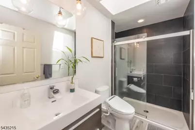 10 Ebersbach Ln, Roseland, NJ 07068 - Photo 18