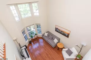 10 Ebersbach Ln, Roseland, NJ 07068 - Photo 4