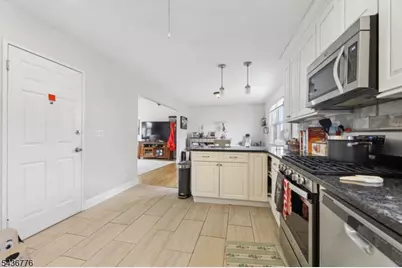 9 Memphis Ave, Nutley, NJ 07110 - Photo 18