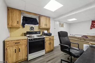 9 Memphis Ave, Nutley, NJ 07110 - Photo 20