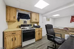 9 Memphis Ave, Nutley, NJ 07110 - Photo 20