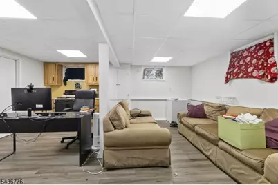 9 Memphis Ave, Nutley, NJ 07110 - Photo 22