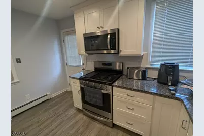 40 N Auten Ave, Somerville, NJ 08876 - Photo 4
