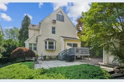 18 Duncan St, Millburn, NJ 07041 - Photo 14