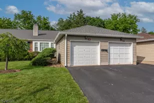 28 Brandywyne Dr, Florham Park, NJ 07932 - Photo 1