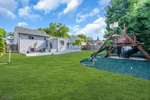 5 Riker Hill Rd, Livingston, NJ 07039 - Photo 36